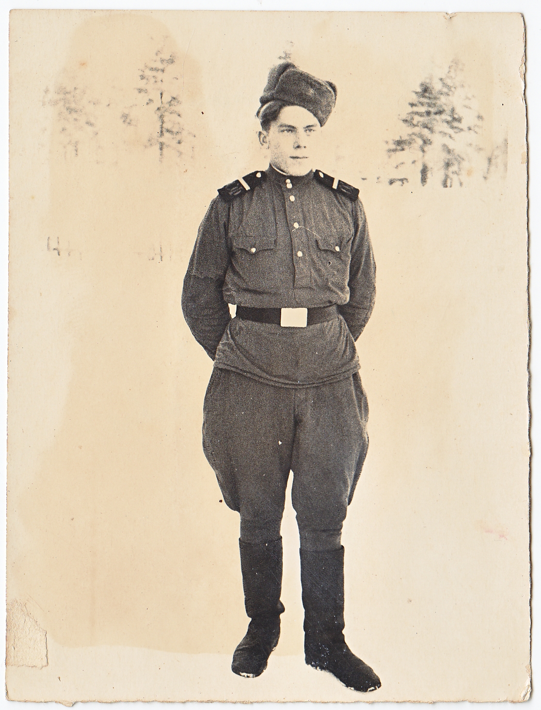 Onos Banelytės-Indrišiūnienės vyro Vaclovo draugas Jonas armijoje. Severomorskas, Rusija